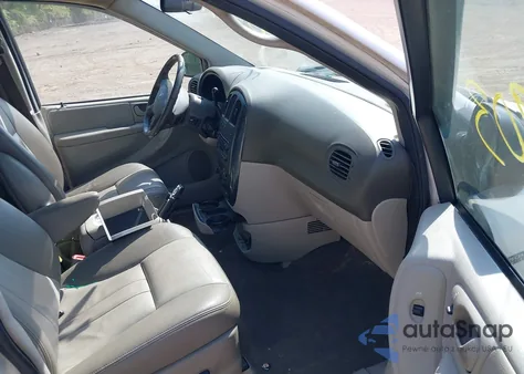 2005 Dodge Grand Caravan Sxt из США, поврежденный, VIN 2D4GP44L25R377919